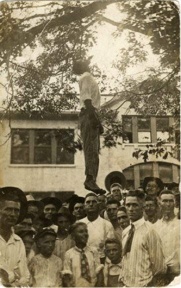 Fig. 2: The lynching of Lige Daniels, Without Sanctuary Collection, National Center for Civil and Human Rights.